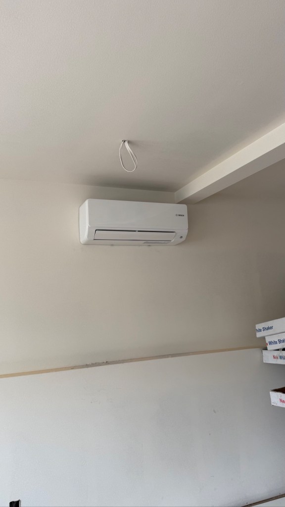 Zokop ductless mini-split wall unit